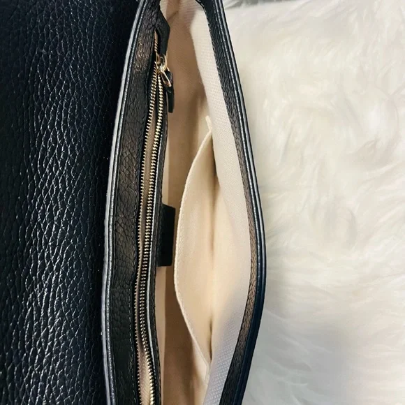 Gucci Soho Pebbled Calfskin Medium
Flap Crossbody Black - Picture 10 of 15